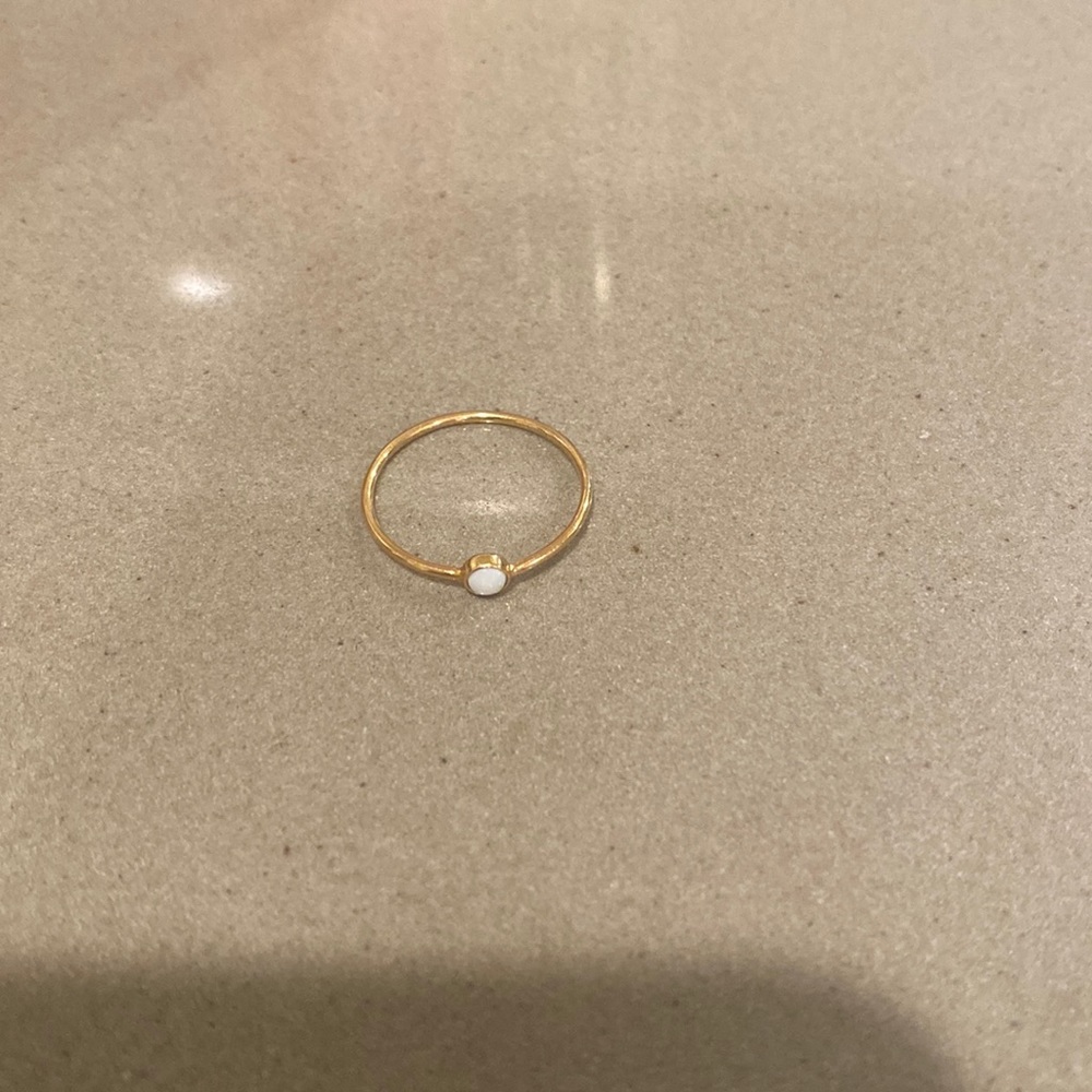 Zoe Chicco 14k yellow Gold Ring with White opal Stone